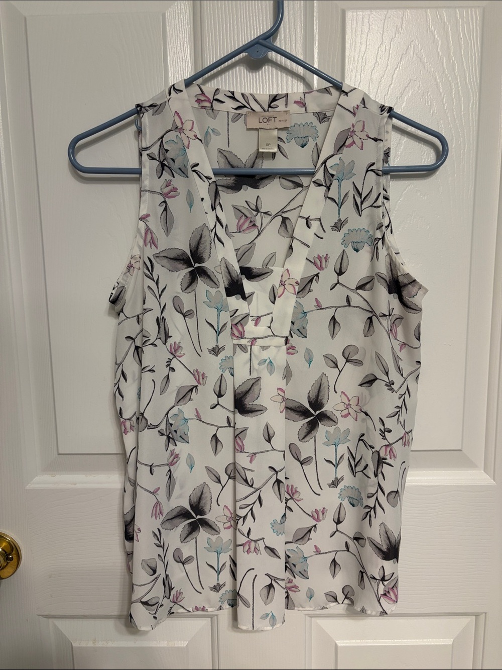 LOFT White Floral Sleeveless V-Neck Camisole with Pink & Blue Accents